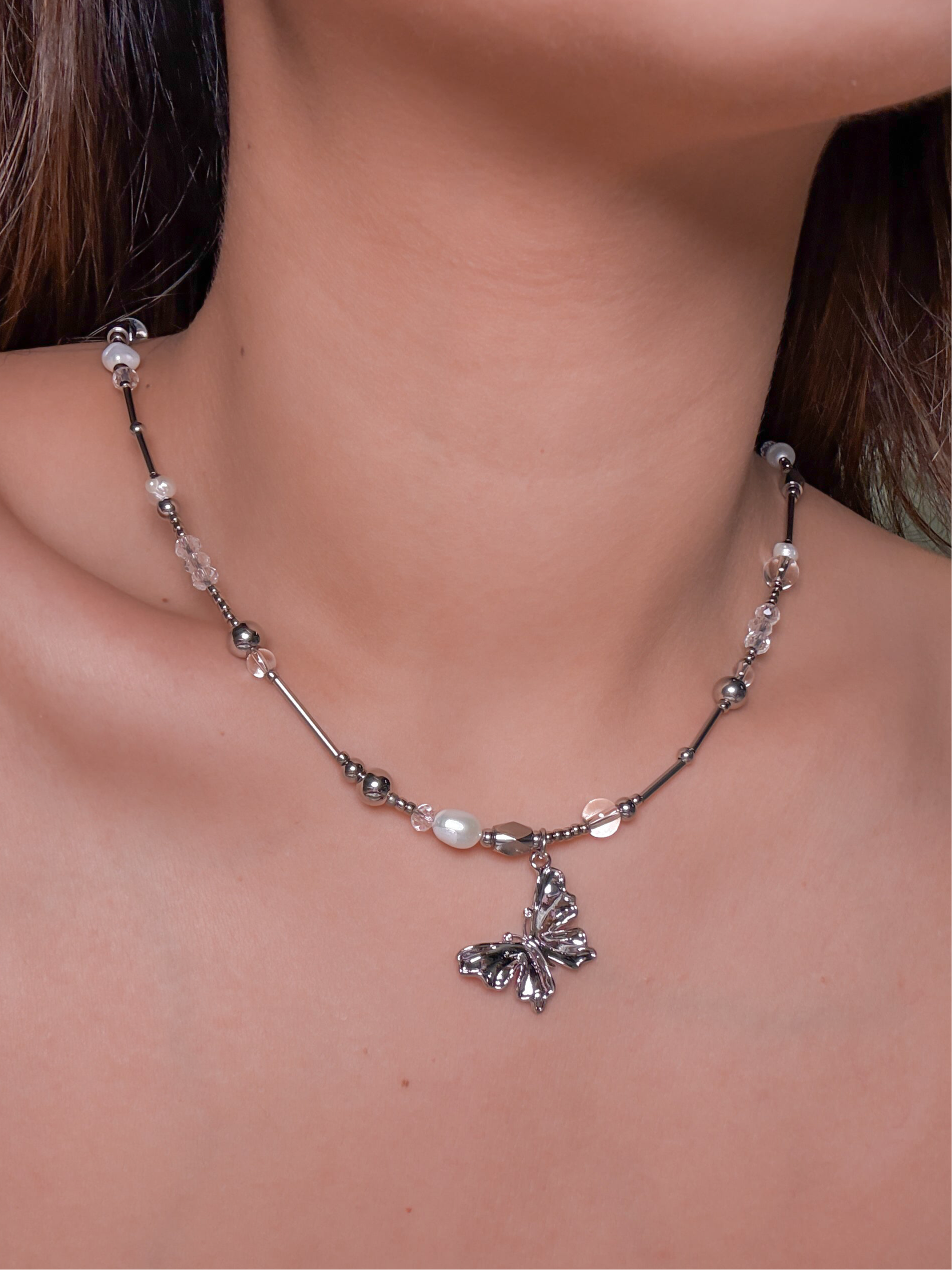 Holly Necklace