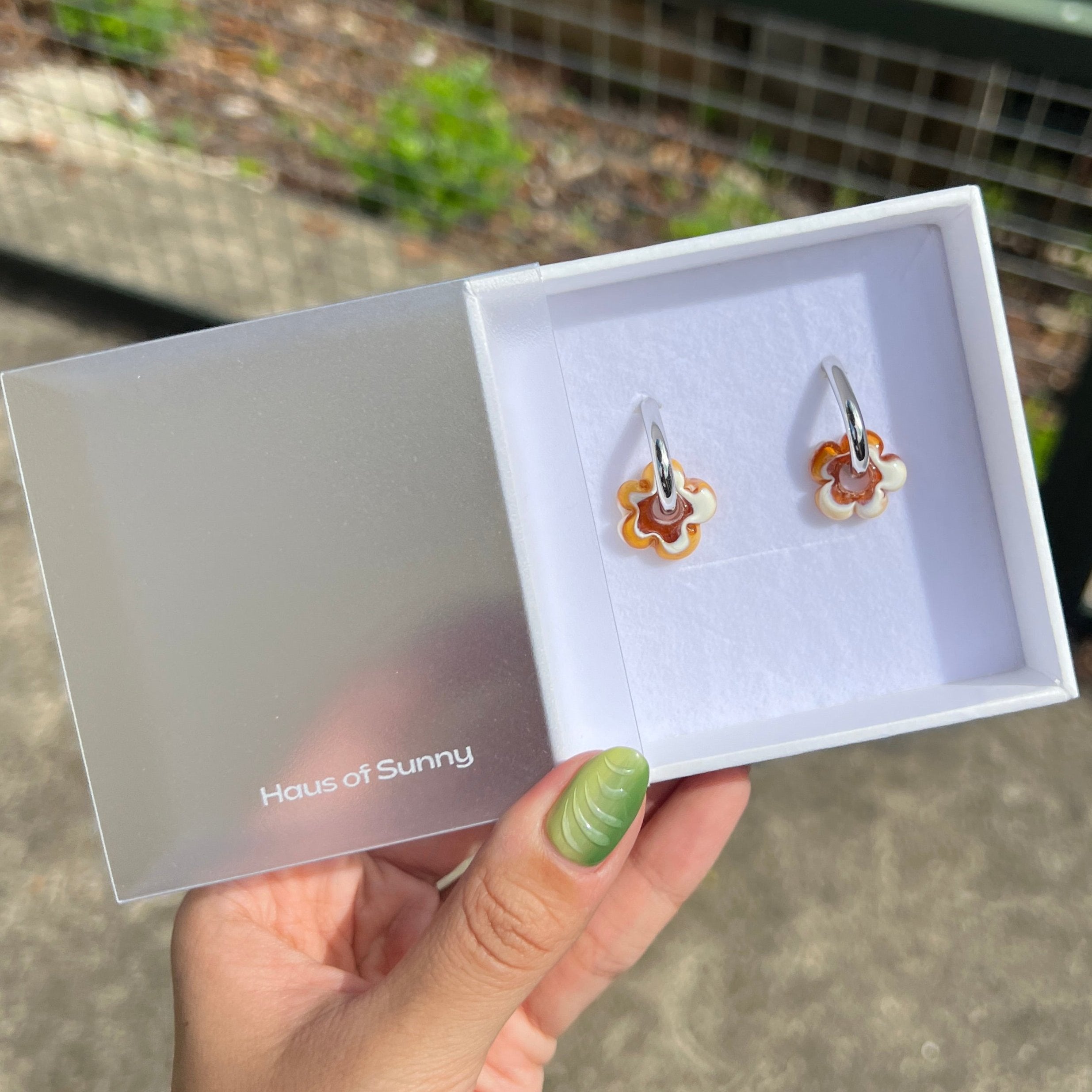 Fleur Bonbon Earrings