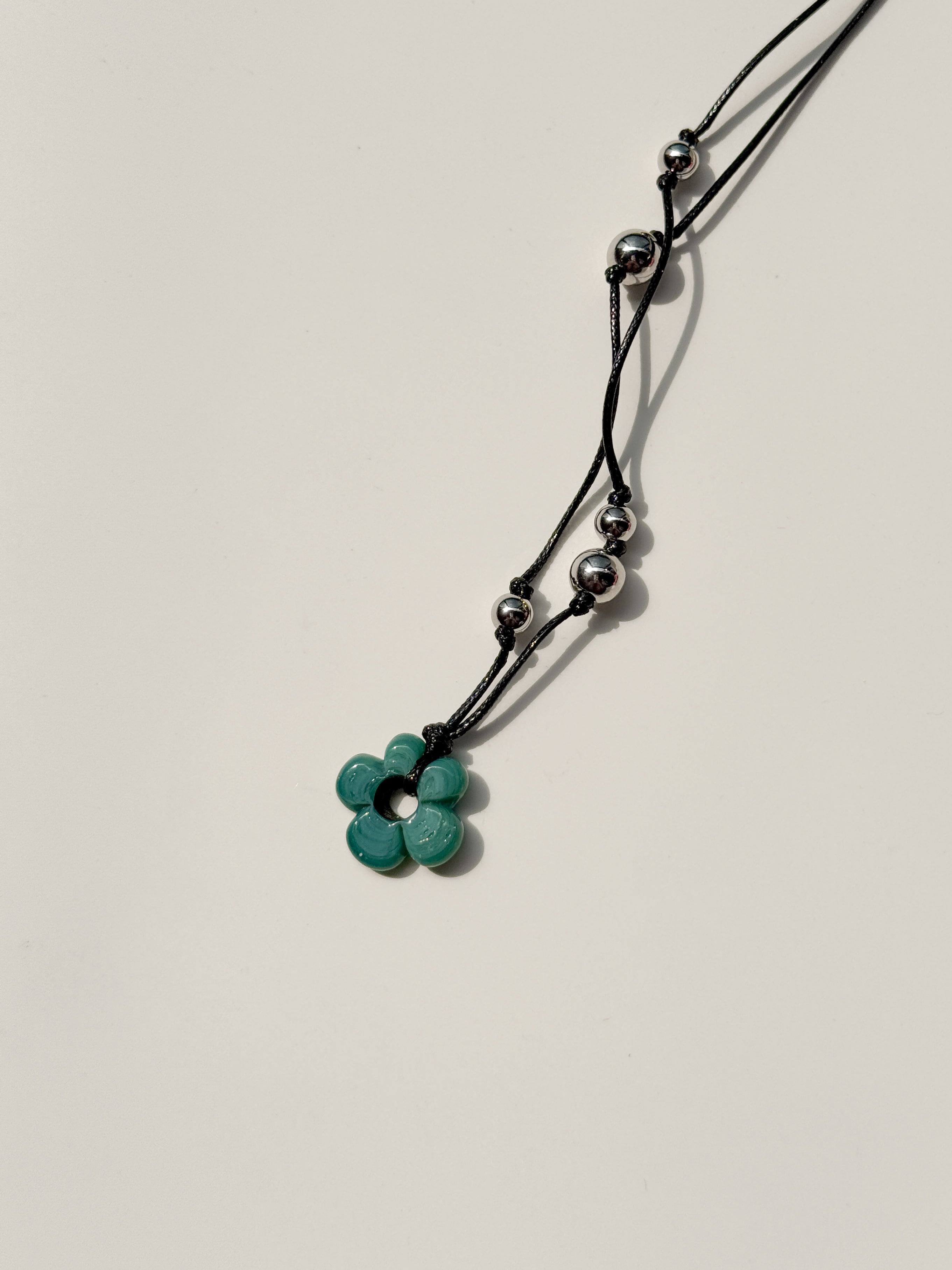 Cosmo Mini Fleur Necklace